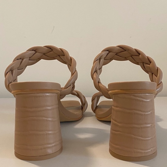 moloa slippers